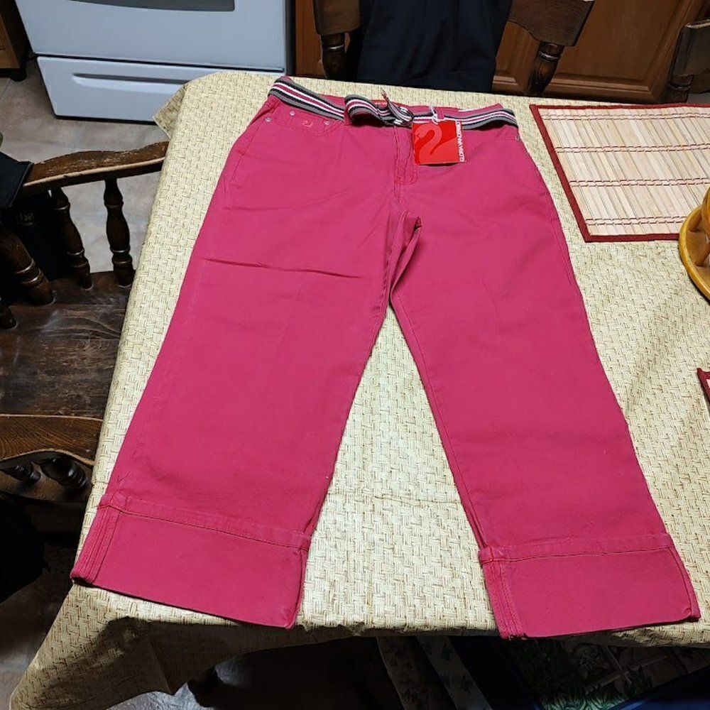 New Gloria Vanderbilt Pinkish Red Cuffed Cropped Pants size Women's 12.